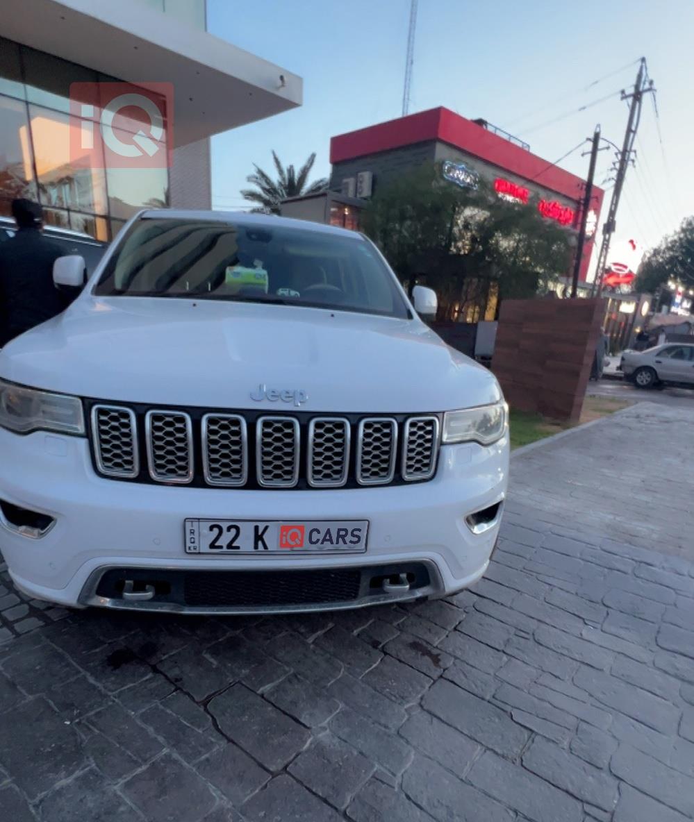 جيب جراند شيروكي